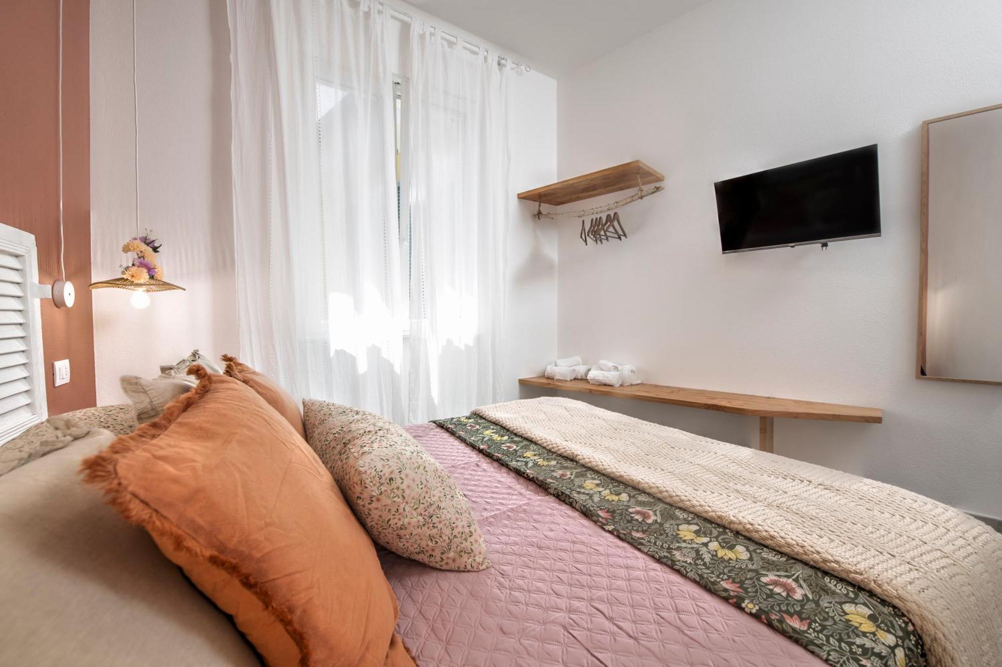 Amoneglia Hotel Luaran gambar